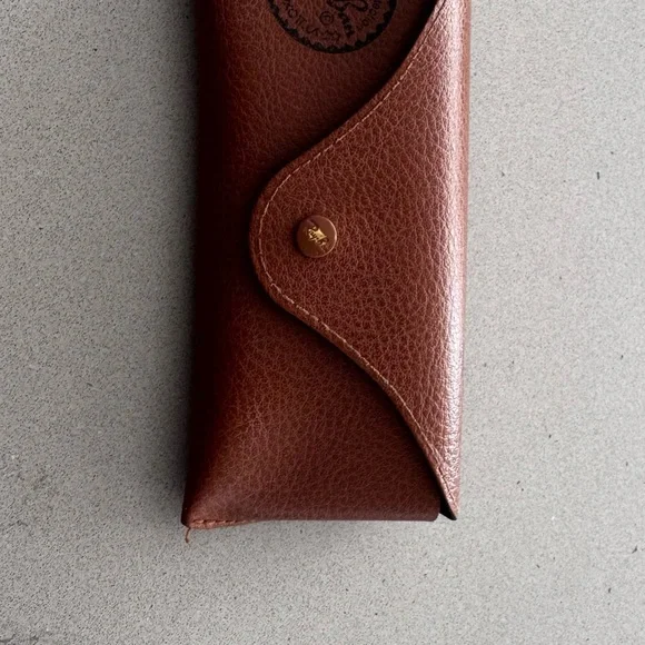 Authentic Ray-Ban Aviator Sunglasses – Gold Frame, Blue Polarized Lenses + Case - Picture 2 of 3